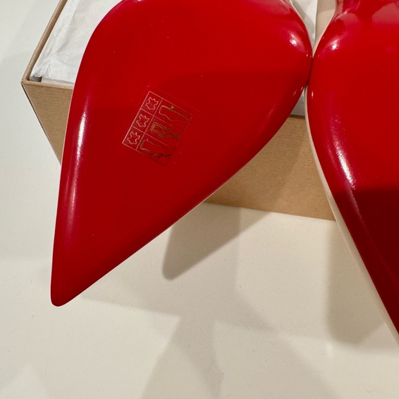 Christian Louboutin Sporty Kate Napa - Picture 12 of 16